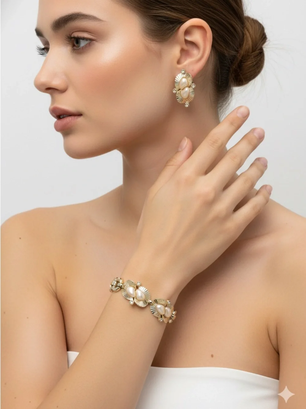 Vintage Faux Pearl Bracelet & Clip-On Earrings Set | Gold Sunburst